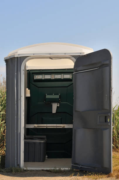 Portable Toilet Options We Offer in Bally, PA